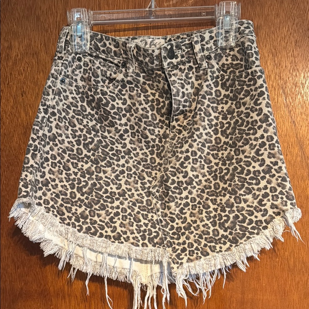 Leopard Print Frayed Hem Women's Skirt
